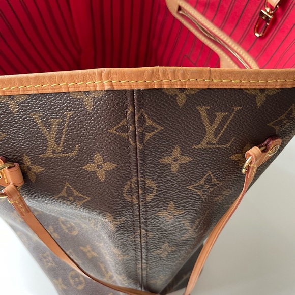 ❤️SOLD❤️🤎Louis Vuitton Neverfull MM🤎 - Picture 12 of 16
